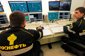 «Роснефть» договорилась о предоплате с трейдерами Glencore и Vitol