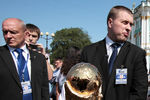 Презентация кубка чемпионата мира по футболу FIFA в Санкт-Петербурге