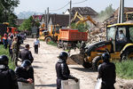 Снос незаконно установленных построек в поселке Плеханово в Тульской области