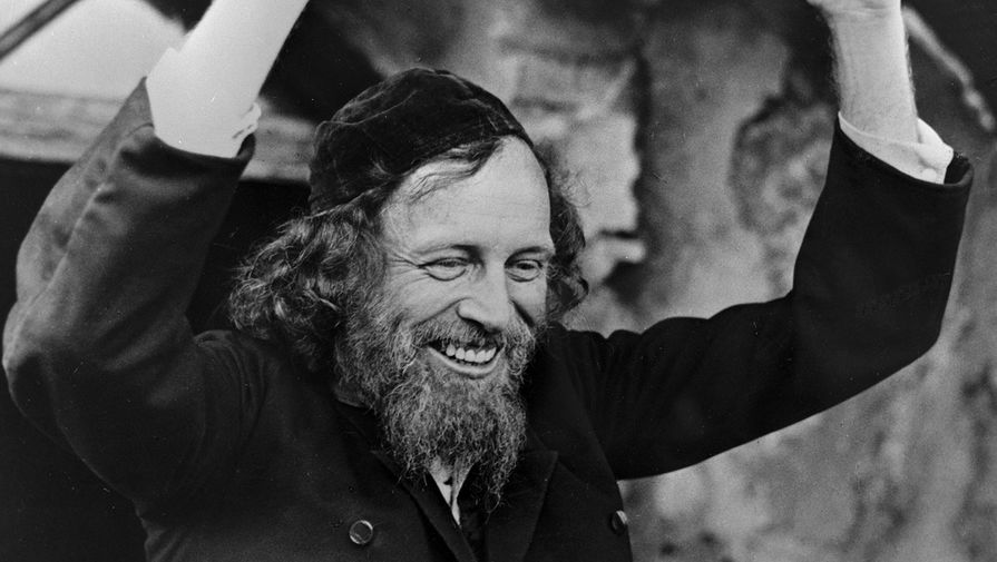 Иннокентий Смоктуновский в роли Моисея Моисеевича в фильме Сергея Бондарчука «Степь», 1978 год