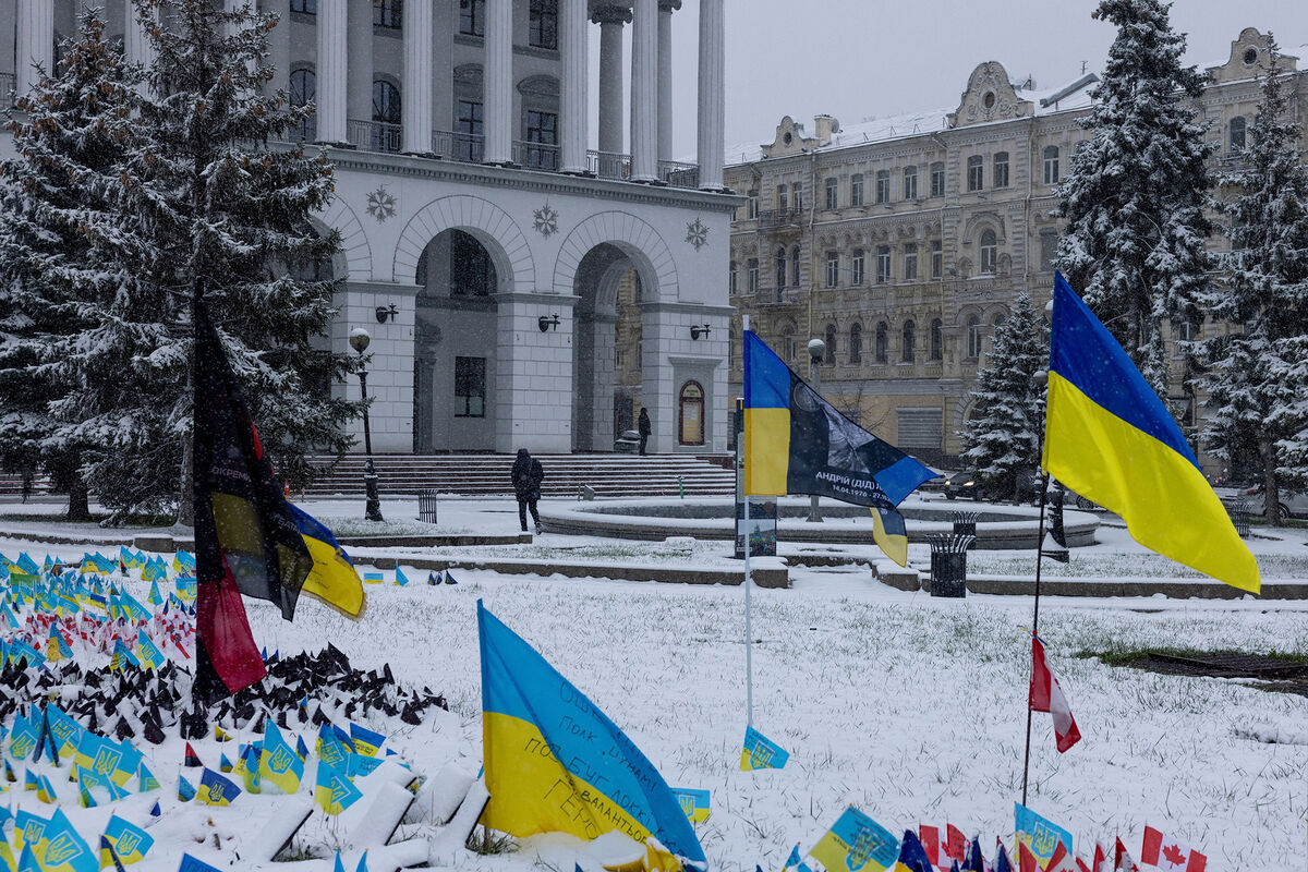 Неизбежная цена за мир»: почему украинцы задумались об уступках России -  Газета.Ru