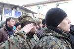 Церемония отправления призывников на военную службу в армию Украины у здания военкомата