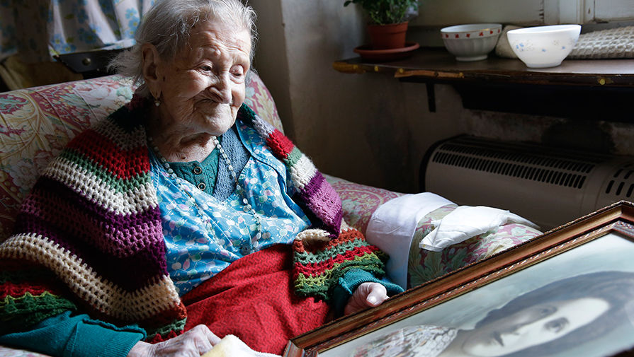 116-летняя Эмма Морано в июне 2015 года