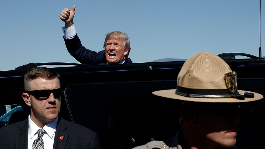 Дональд Трамп на мероприятии президентской кампании в Аризоне, октябрь 2016 года