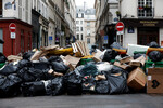 Ситуация на улицах Парижа, март 2023 года 