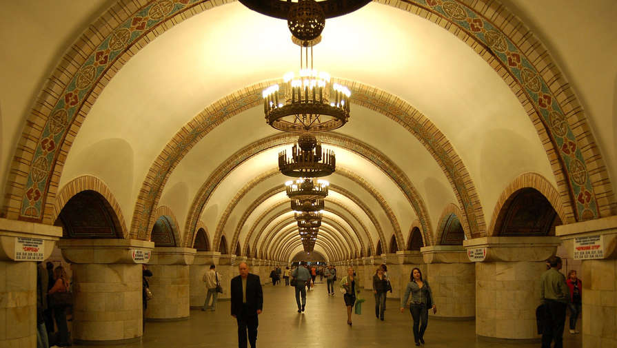 Задымление произошло на станции московского метро Киевская