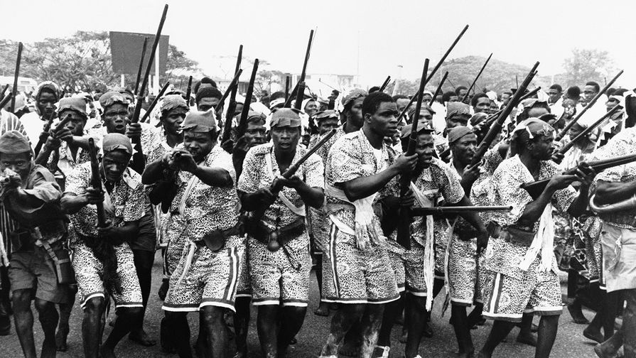 Вооруженный протест против апартеида в Аккре, Гана, 1960-й год