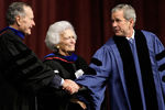 Джордж Буш-старший, Барбара Буш и Джордж Буш-младший, 2008 год 