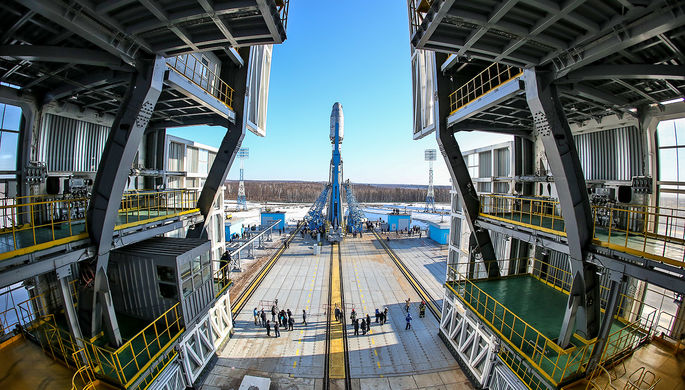 «Сухой вывоз» ракеты «Союз-2.1а» на космодроме «Восточный» в...