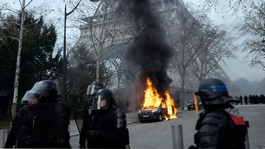 Протесты &laquo;желтых жилетов&raquo; в&nbsp;Париже, 9 февраля 2019 года