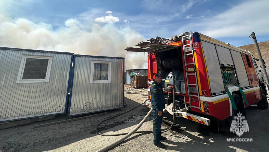 Пожар на мусорном полигоне в Ростове-на-Дону полностью потушили