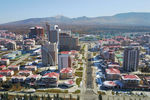 Вид на город Самджиён у горы Пэктусан, фотография опубликована агентством ЦТАК в октябре 2019 года