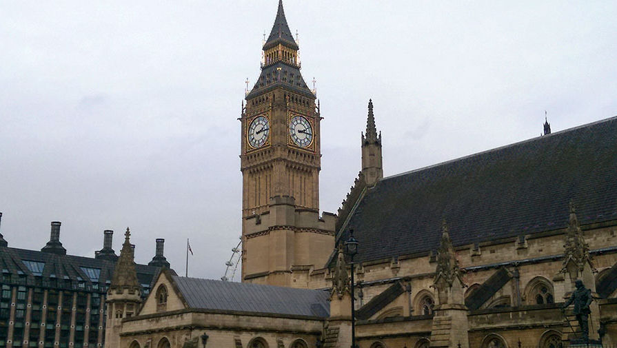 Знаменитая часовая башня Вестминстерского дворца