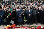 Похороны погибших в результате стрельбы у православного храма в Кизляре, 20 февраля 2018 года