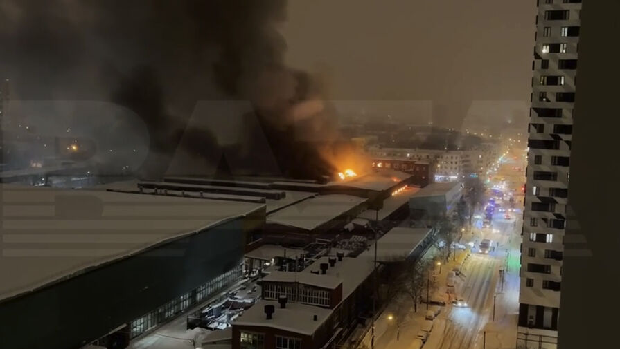 Движение  по Тюменскому проезду в Москве перекрыто из-за пожара