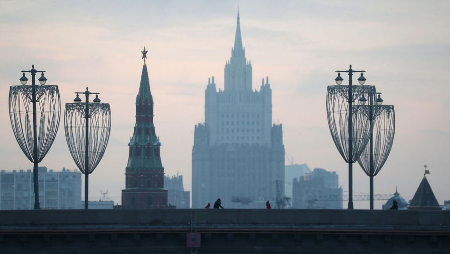 Les Echos: Москва и Париж тайно выслали дипломатов