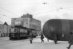 Трамвай на площади Заставы Ильича в дни обороны Москвы, 1941 год