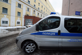 Возле «Матросской тишины» налетчики отобрали 2,5 млн рублей у сотрудника интернет-магазина Sizomag.ru