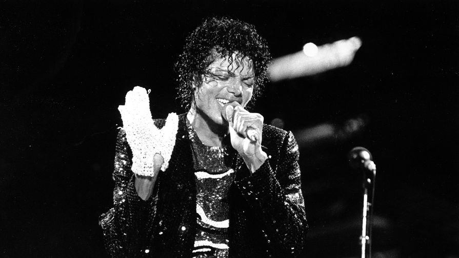 Майкл Джексон во время концертного тура, 1984 год