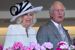 Король Великобритании Карл III с супругой Камиллой на королевских скачках в Аскоте, июнь 2023 года