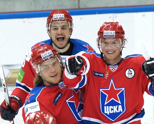 Армейские хоккеисты обыграли «Сибирь»