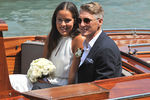 Ана Иванович и Бастиан Швайнштайгер после церемонии бракосочетания в Венеции