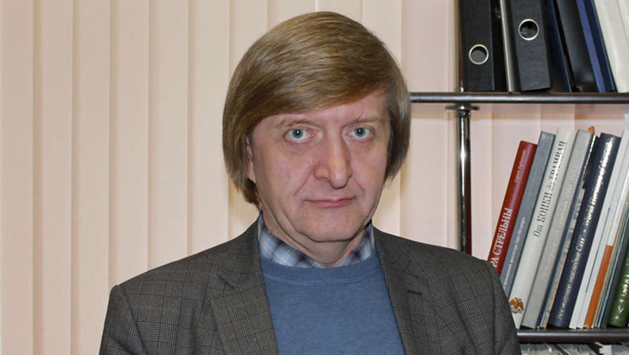 Суд Петербурга отменил штраф градозащитнику Кононову за дискредитацию ВС России