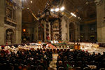 Всенощное бдение в соборе Святого Петра в Ватикане