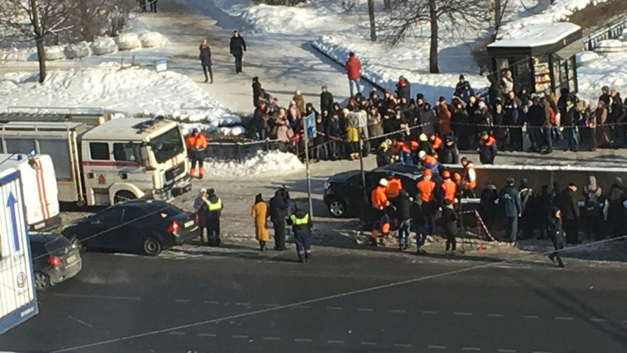 Ситуация у&nbsp;станции метро «Московская» в&nbsp;Санкт-Петербурге, 21 февраля 2018 года