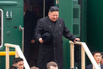Высший руководитель КНДР Ким Чен Ын на станции Хасан в Приморском крае, 24 апреля 2019 года 