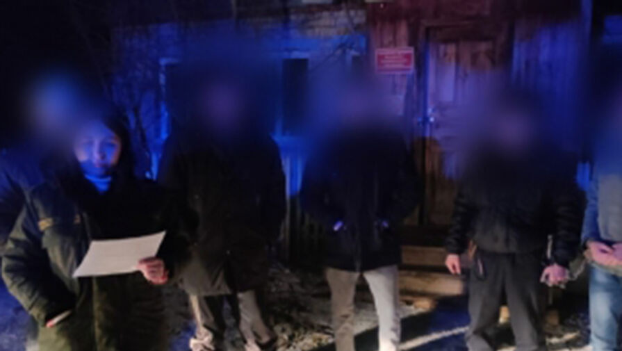 Россиянина задержали за убийство двух мужчин, чьи тела спустя месяц нашли в погребе
