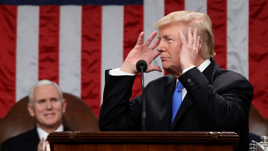 Президент США Дональд Трамп во время выступления с ежегодным посланием «О положении в стране» к обеим палатам конгресса в Вашингтоне, 30 января 2018 года