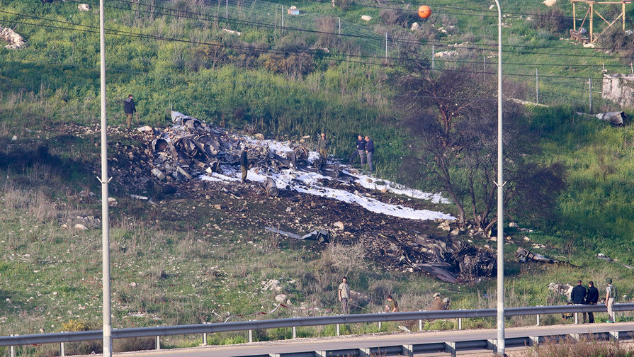 На&nbsp;месте крушения самолета F-16, сбитого с&nbsp;территории Сирии, 10 февраля 2018 года