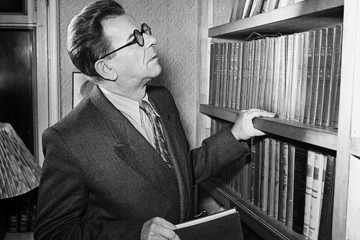 Советский писатель Александр Бек, 1956 год