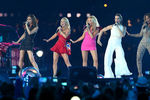 Группа 'Spice Girls' на церемонии закрытия Олимпийских игр 2012 в Лондоне