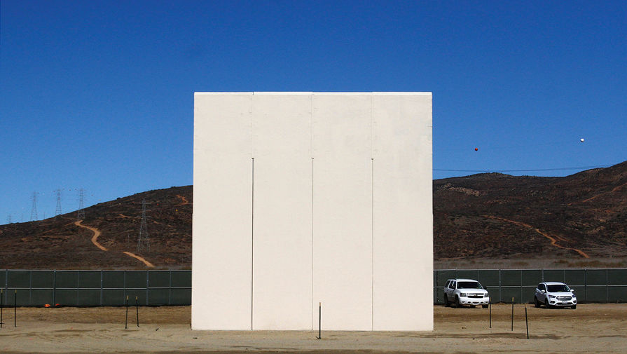 Прототип стены между Мексикой и США, 23 октября 2017 года