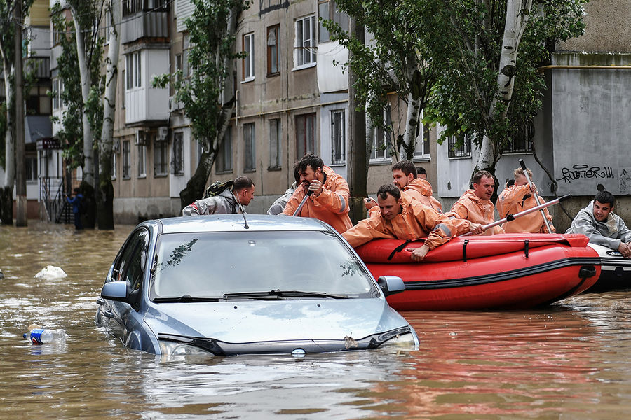Как Керчь переживает наводнение 