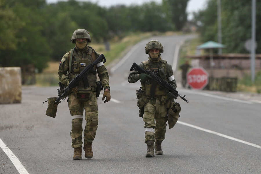 Военнослужащие ВС РФ в южном секторе специальной военной операции на Украине