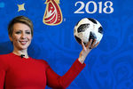 Яна Чурикова во время мероприятия, посвященного Фестивалю болельщиков FIFA, 2017 год