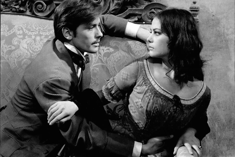 Ален Делон и Клаудия Кардинале в&nbsp;картине &laquo;Леопард&raquo; (1963)
