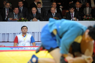 Владимир Путин на чемпионате мира по самбо