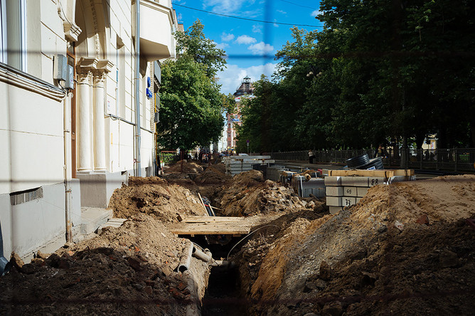 Малая Бронная улица