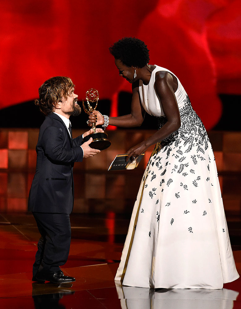 Питер Динклэйдж и Виола Дэвис на церемонии Emmy Awards 2015