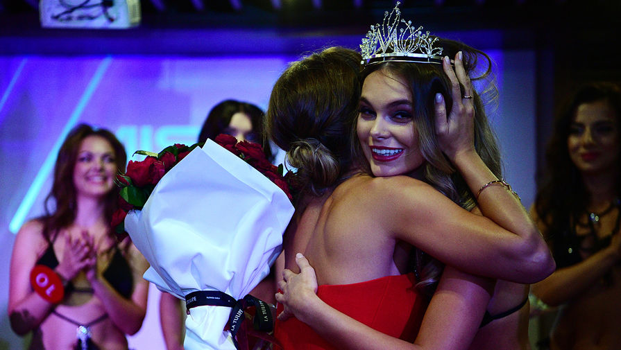Победительница конкурса красоты и сексуальности Miss MAXIM&nbsp;- 2020 Октябрина Максимова (Великий Новгород, 12 августа 2020 года