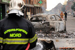 Сгоревший автомобиль в Рубе, округ Лилль, север Франции, 30 июня 2023 года