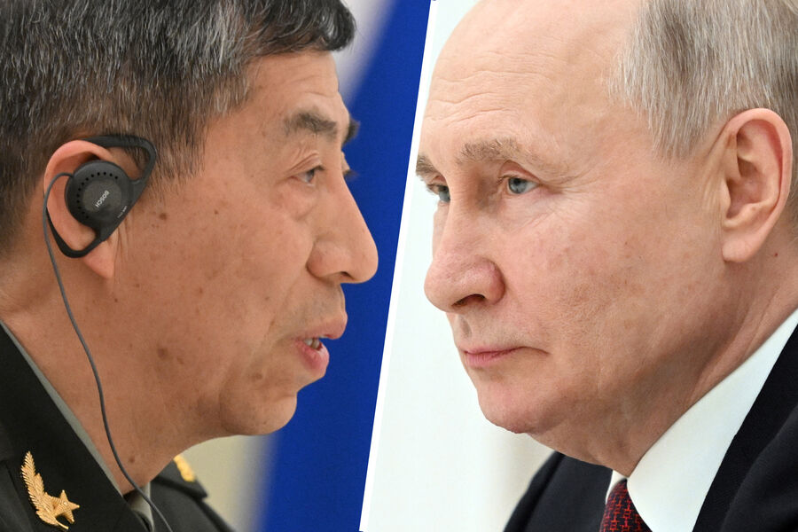 Президент РФ Владимир Путин и министр обороны Китая Ли Шанфу
