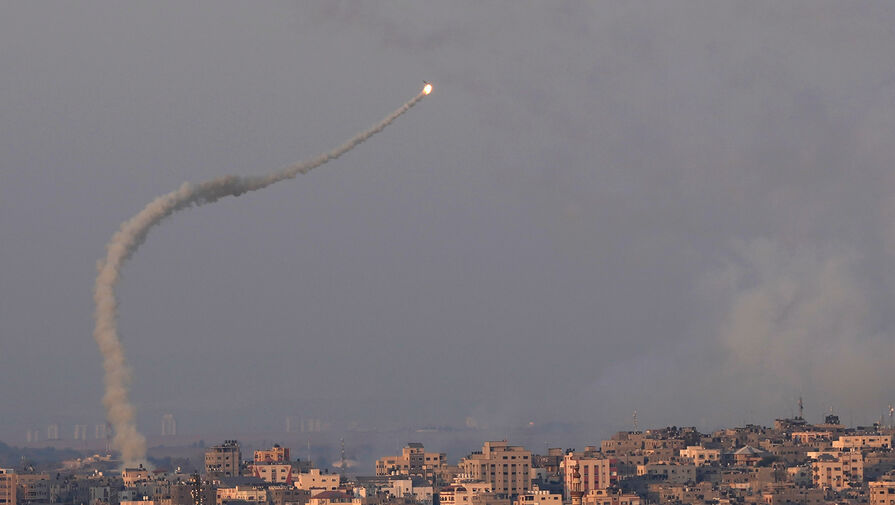 Армия Израиля: шесть ракет выпущено из сектора Газа в сторону Израиля, пять перехвачено