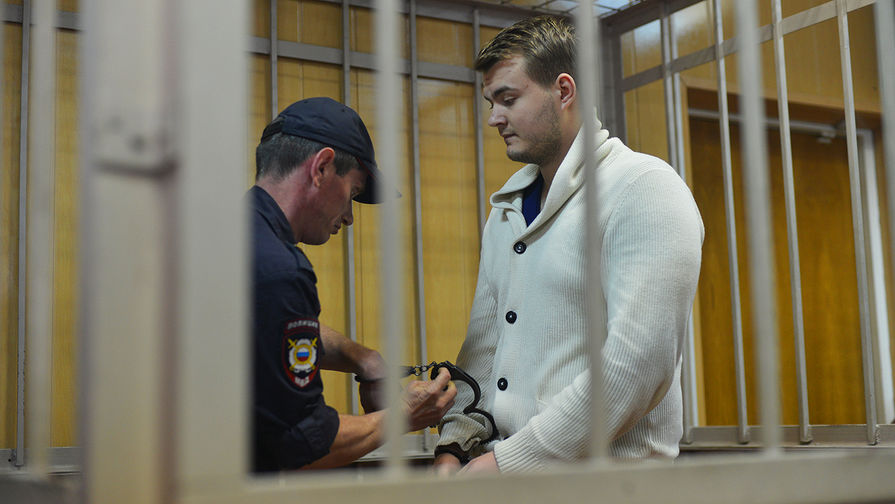 Аркадий Смелов во время рассмотрения ходатайства об аресте в&nbsp;Никулинском суде