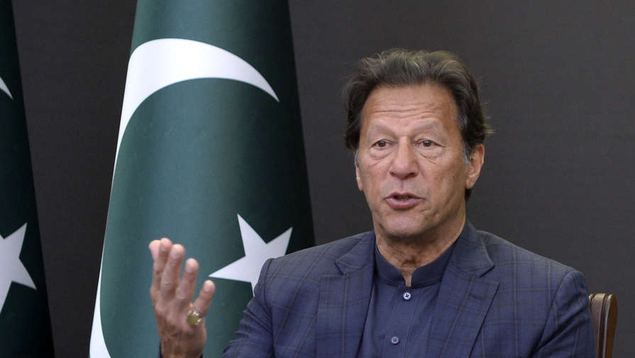 Полиция Пакистана обвинила экс-премьера страны Имрана Хана в терроризме