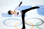 Юдзуру Ханю (Япония) выступает в произвольной программе мужского одиночного катания на соревнованиях по фигурному катанию, XXII зимние Олимпийские игры в Сочи